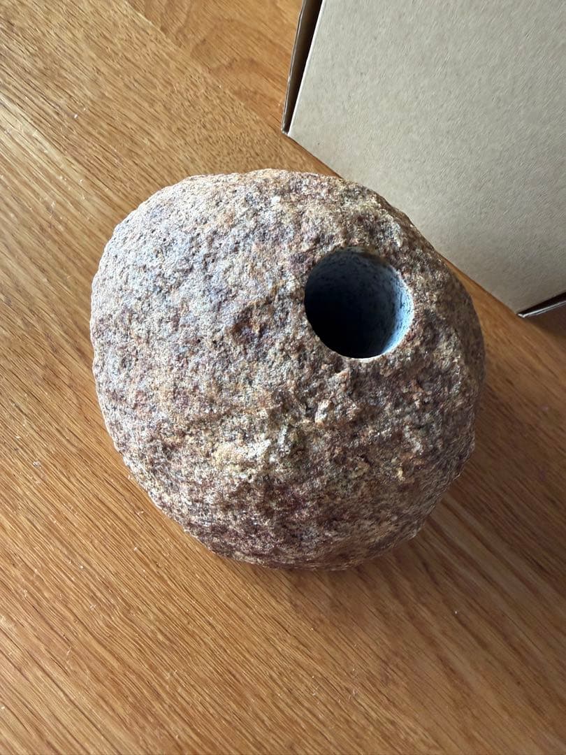 中川政七商店　自然素材 一輪挿し　INASE　石の花入れ 鞍馬石