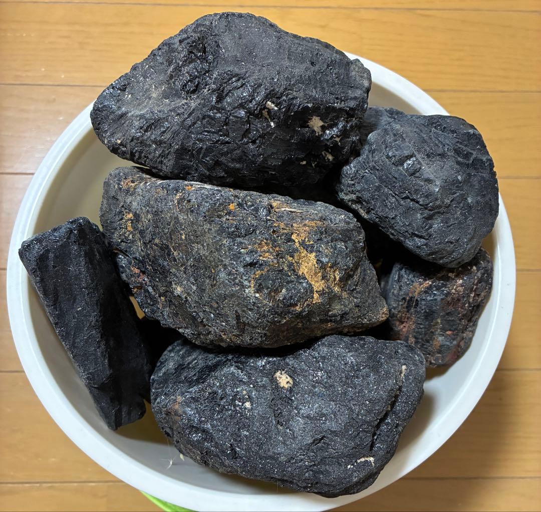 ブラックトルマリン原石　特大　10キロ