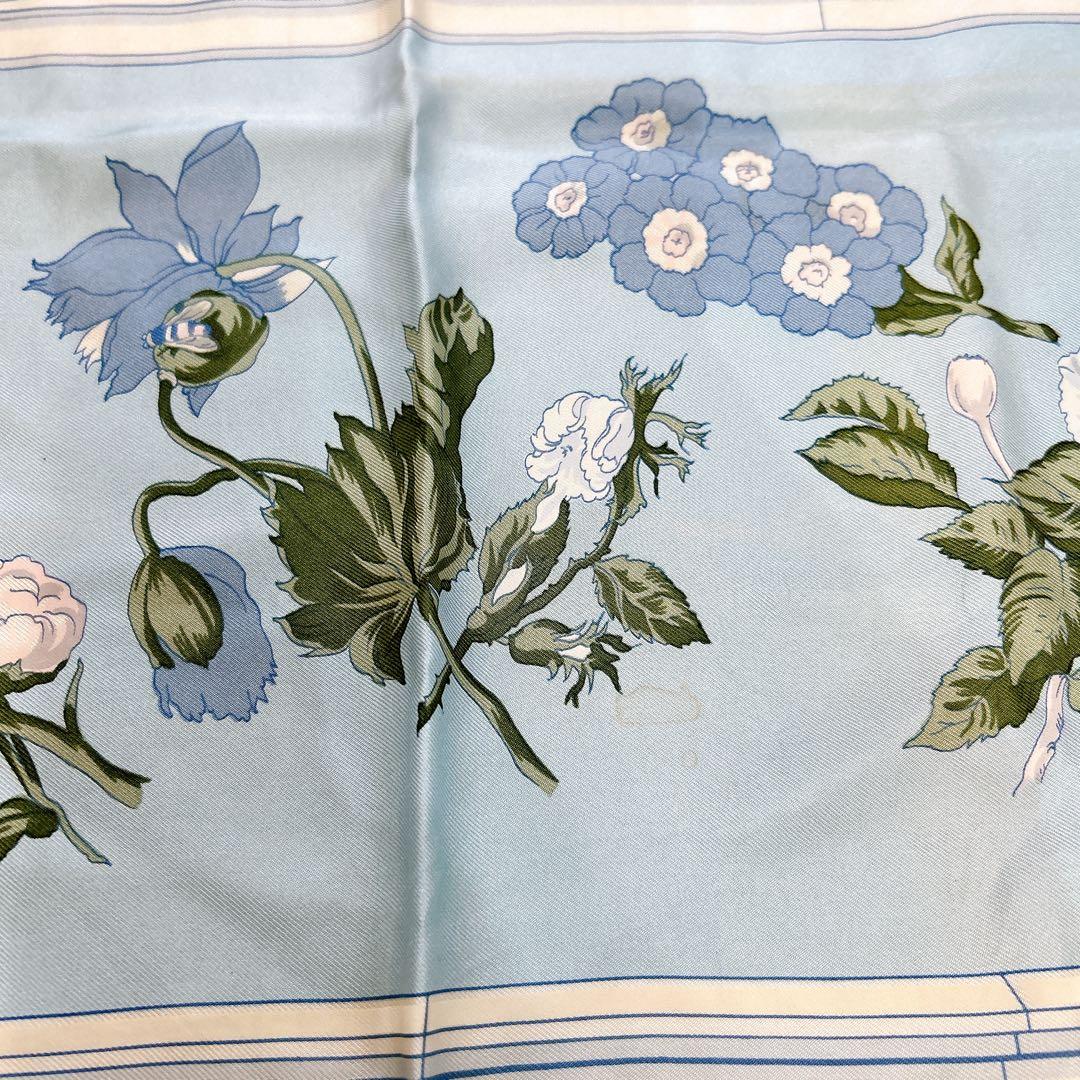 HERMES カレ90 Quai aux Fleurs 花咲く海岸通り