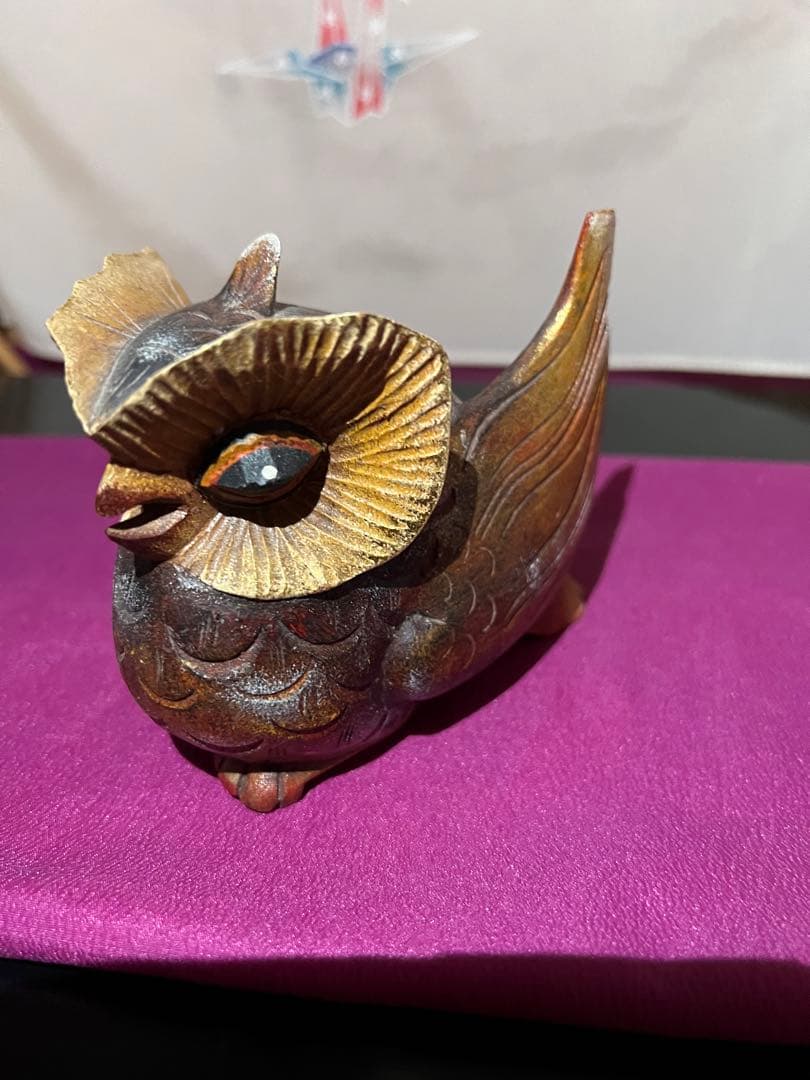 【縁起物】　金運の梟