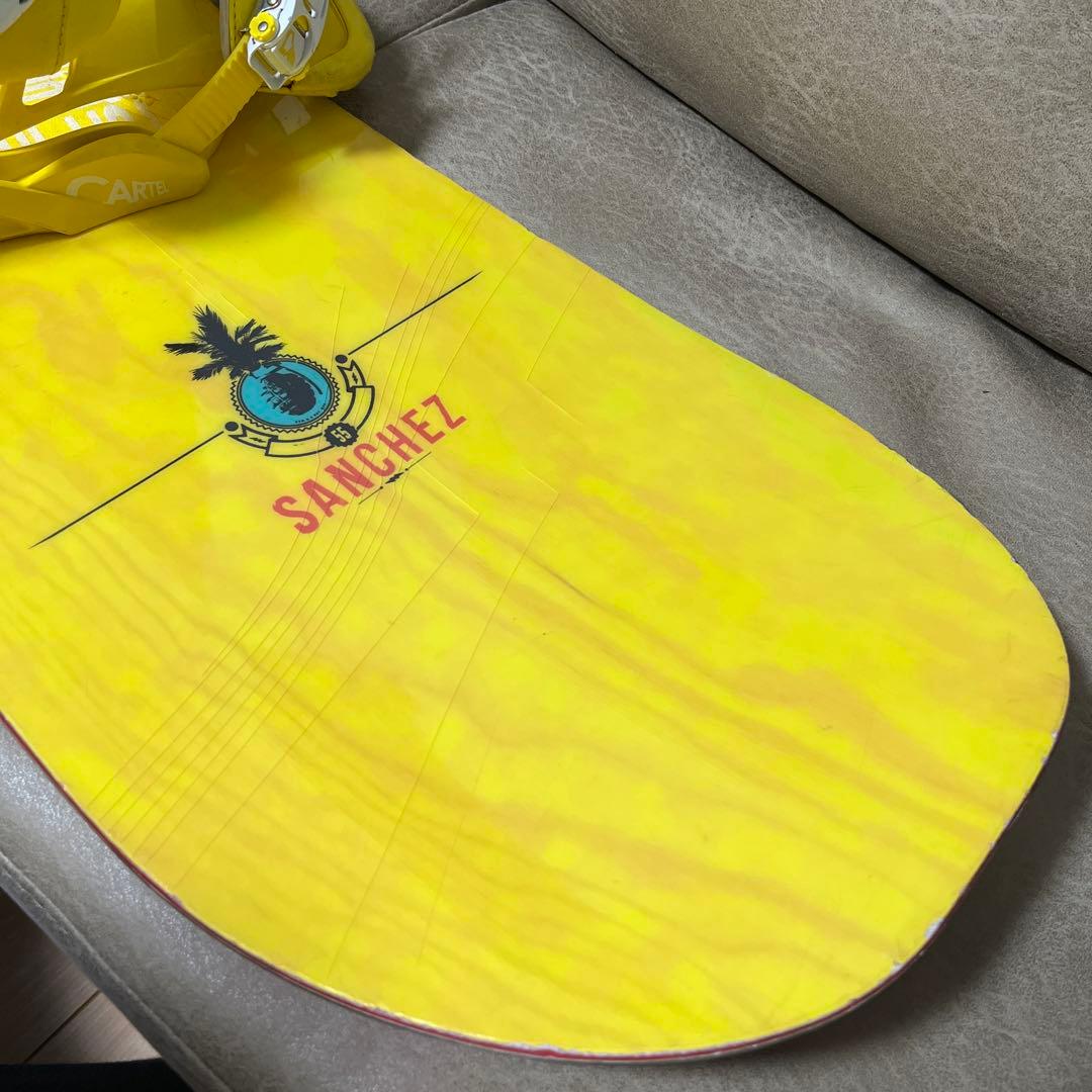 SALOMON SANCHEZ 155 × BURTON CARTEL M