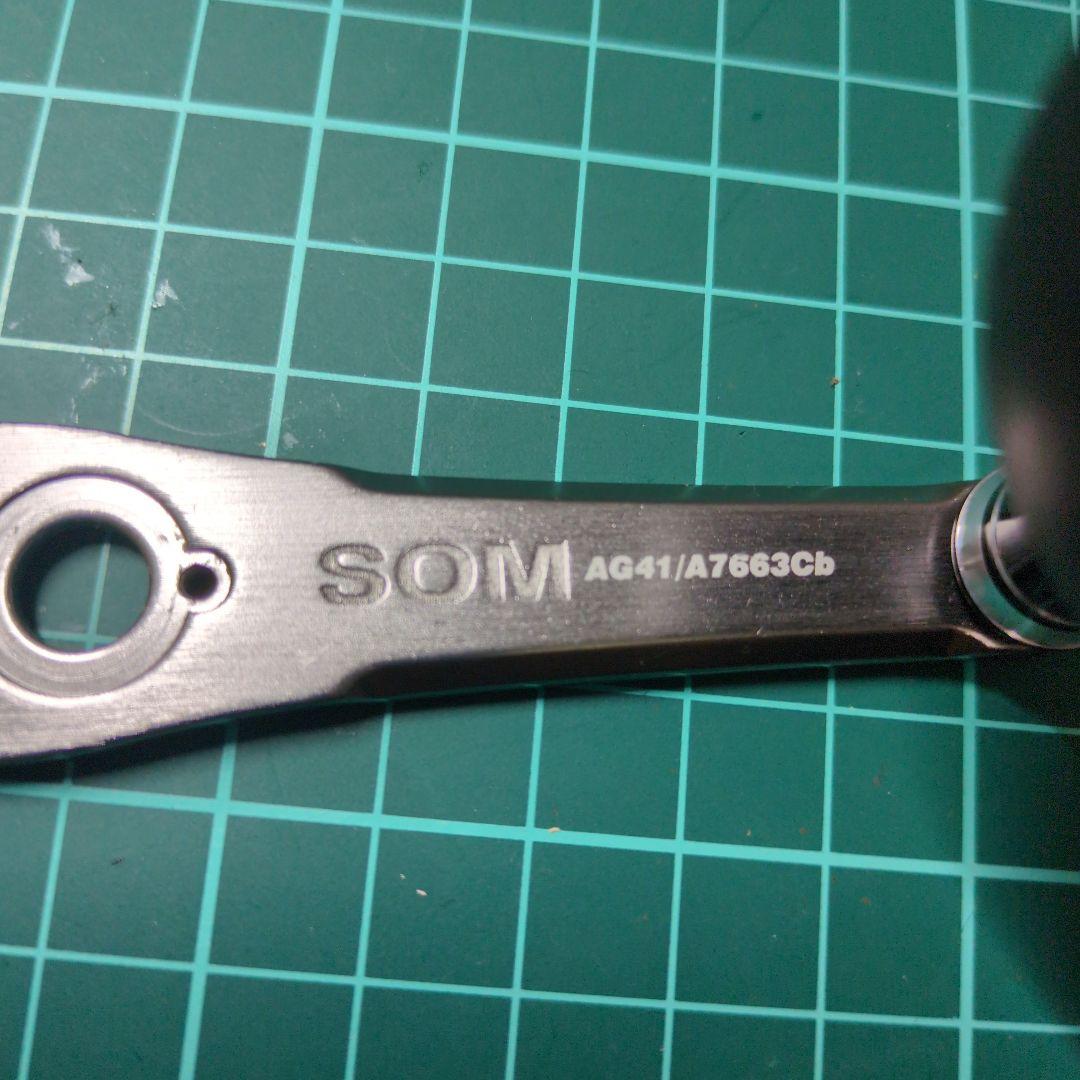 AG41 ／Ａ７６６３Ｃbベイトリール用カスタムハンドル ゴールド/ブラック