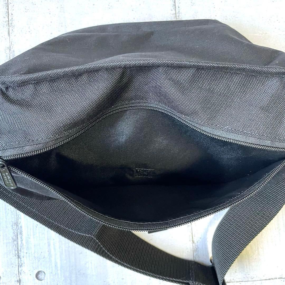 パンクドランカーズ　メッセンジャーバッグ　マンハッタンポーテージ