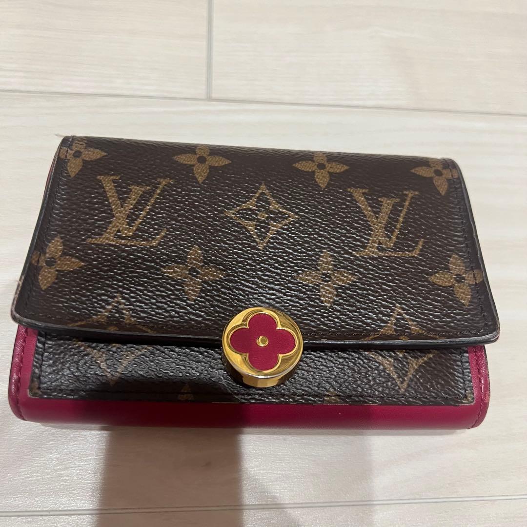 LOUIS VUITTON ルイヴィトン ポルトフォイユ フロールコンパクト