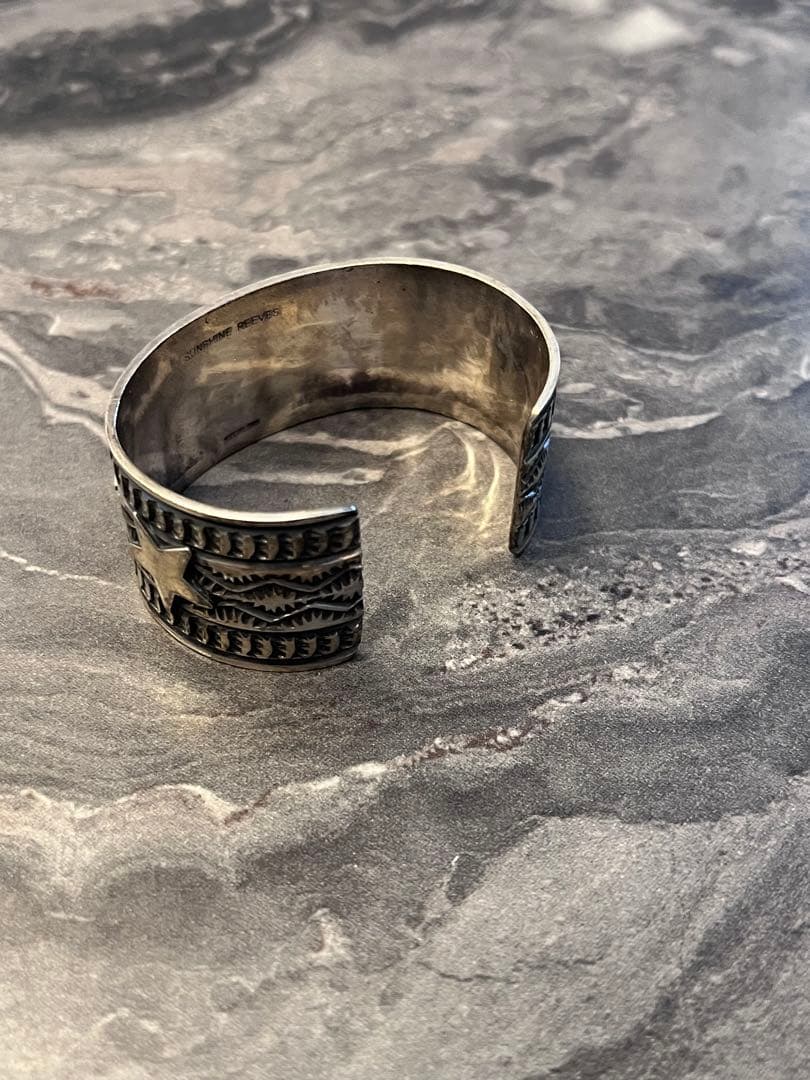 SUNSHINE REEVES （サンシャインリーブス) シルバーワイドバングル