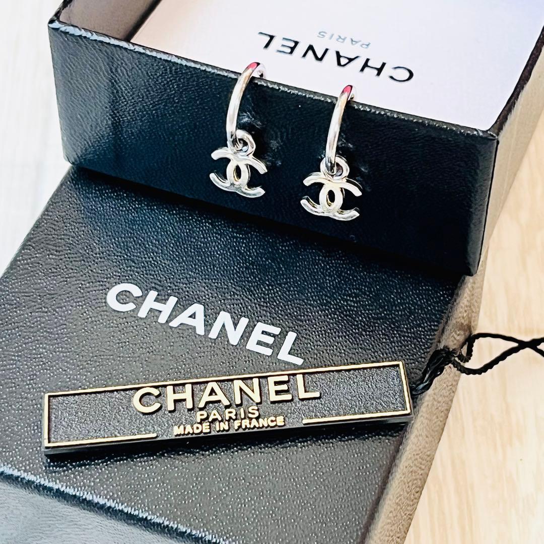 【希少】 ヴィンテージ CHANEL シルバー フープピアス ココマーク 97P
