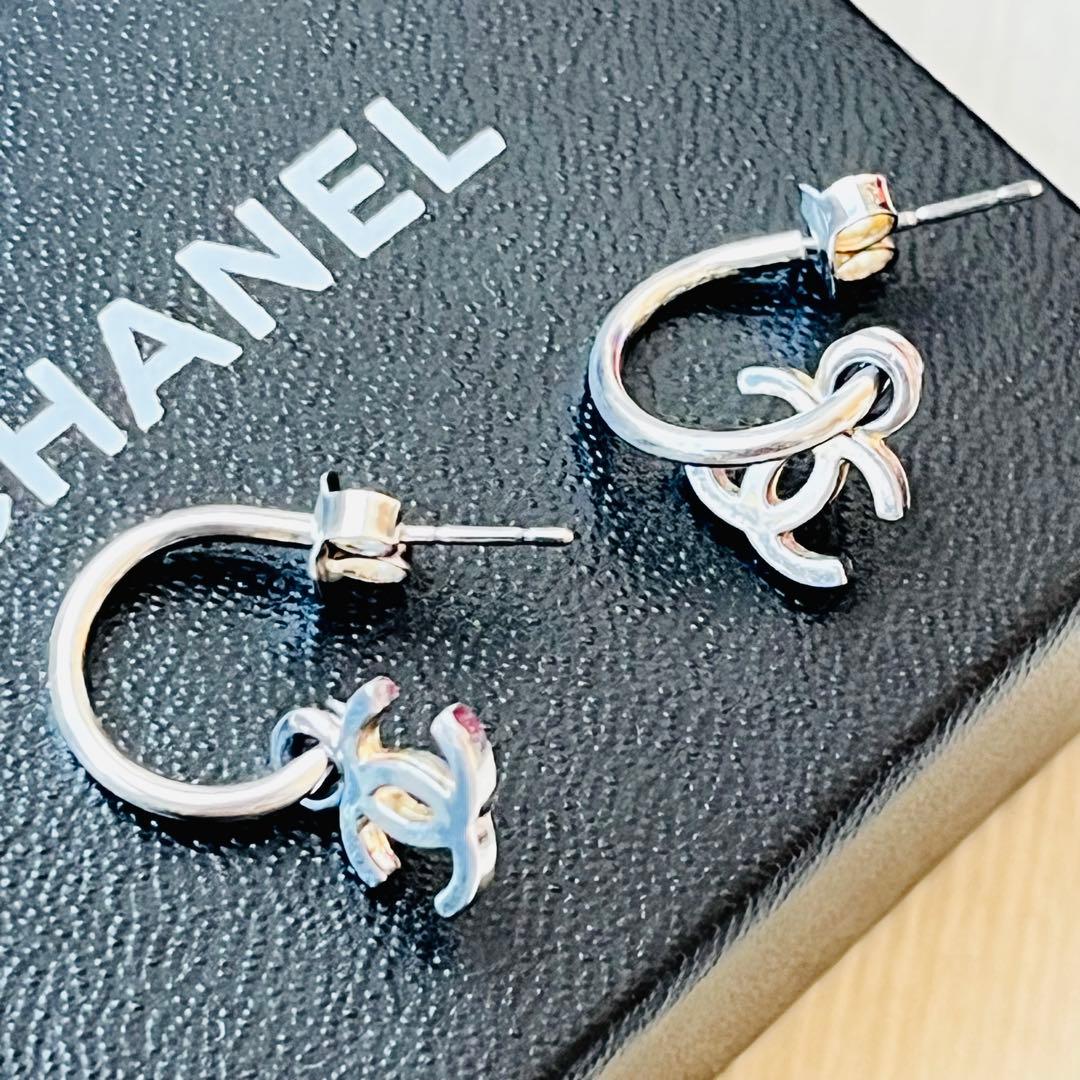 【希少】 ヴィンテージ CHANEL シルバー フープピアス ココマーク 97P
