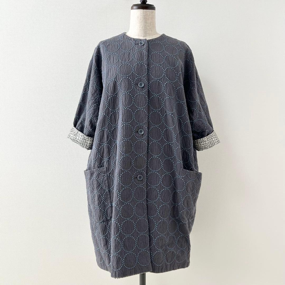 ミナペルホネン　tambourine タンバリン　リバーシブルコート　刺繍