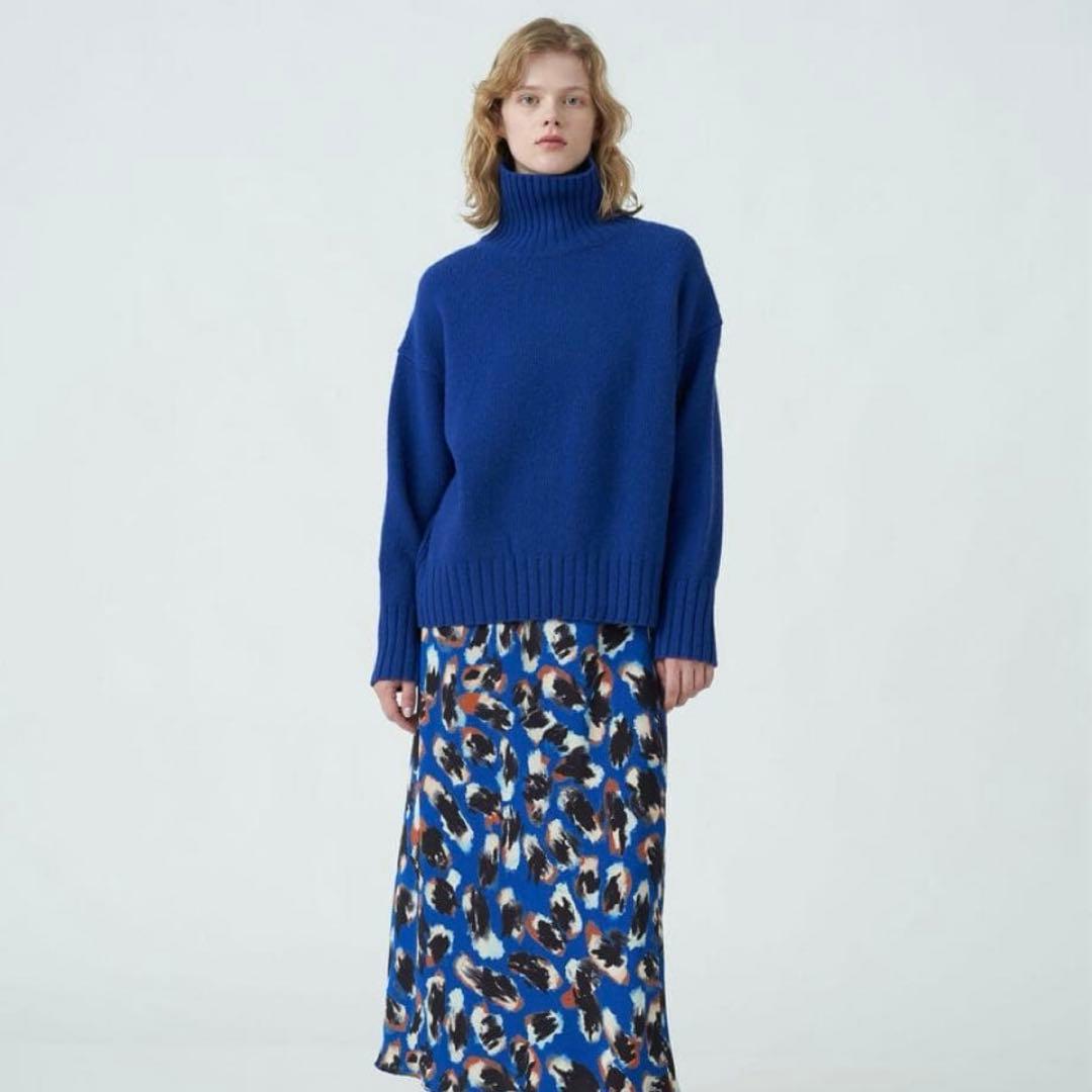 【新品タグ付】トゥモローランドマカフィー ラムカシミヤタートルネックプルオーバー