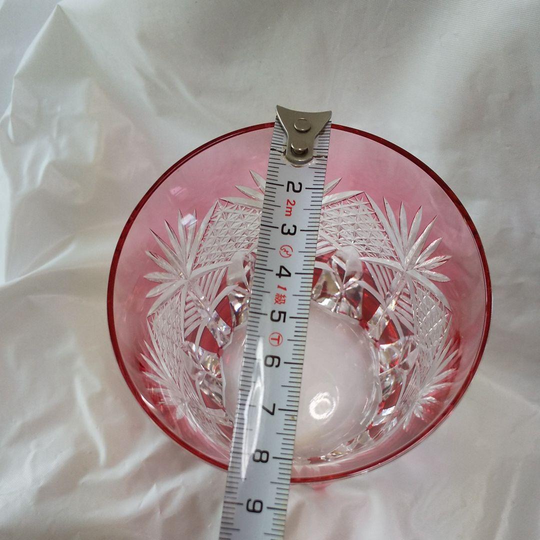 カガミクリスタル 赤被せ切子 麻の葉に笹の葉紋