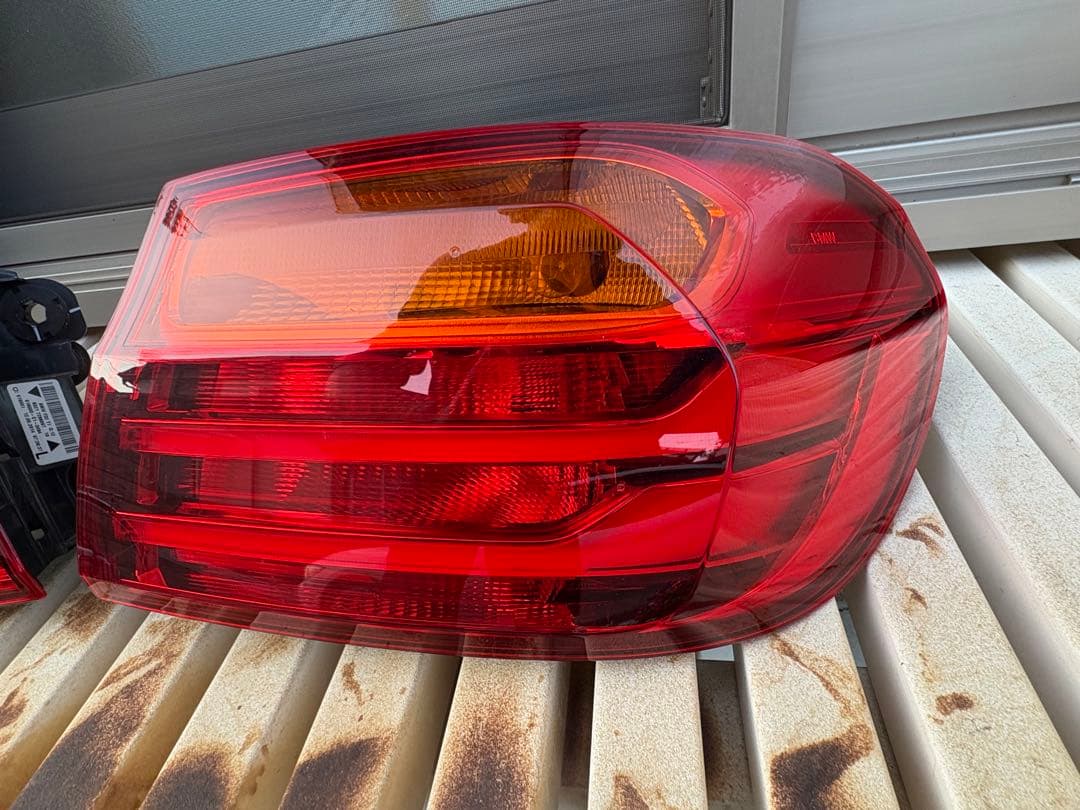 bmw 4シリーズ 420i着用　テールライト左右セット　美品