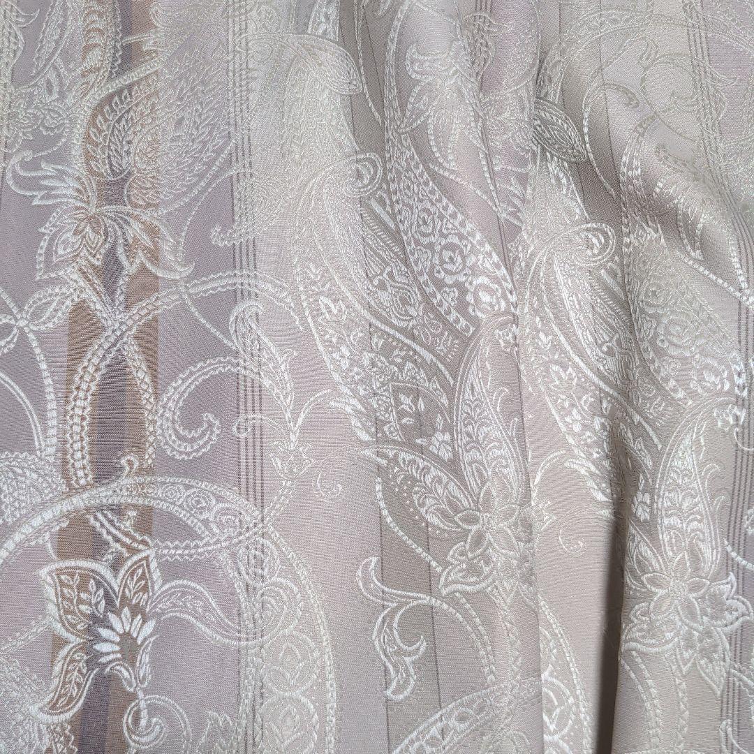 サンゲツ アイボリー 花柄 ドレープカーテン フック式 ２枚セット