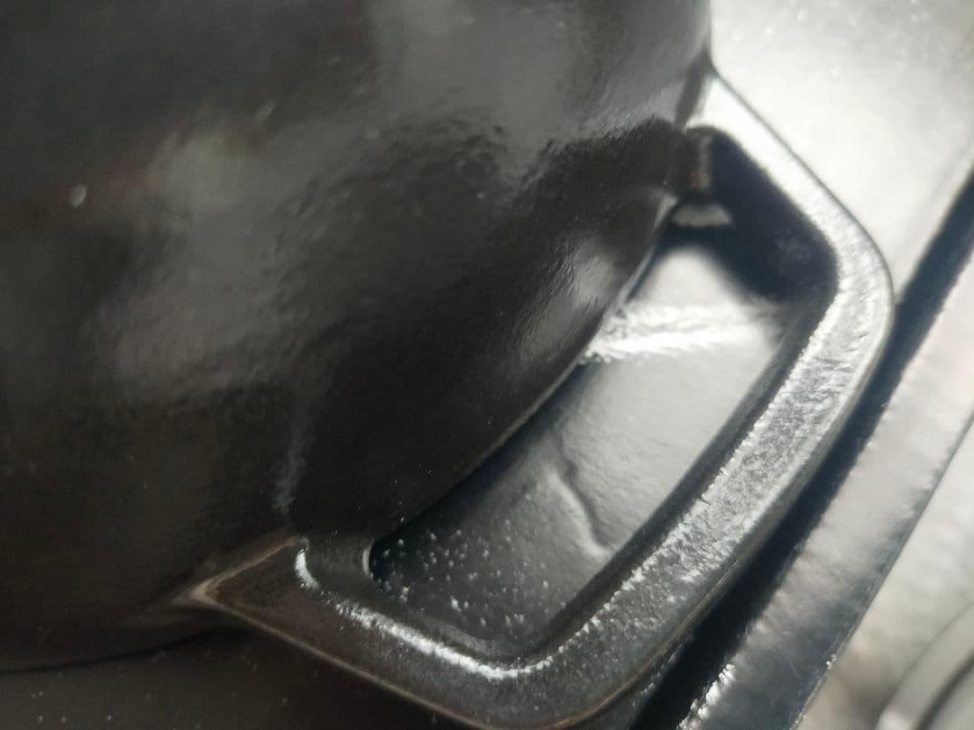 Staub　ワナベ　S　ブラック