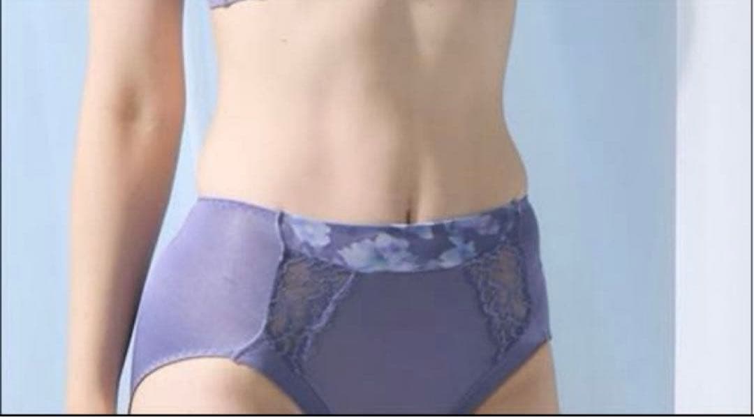 【数量限定1品限り】シャルレ＊ミライ＊バイオレット＊C75＆ショーツM