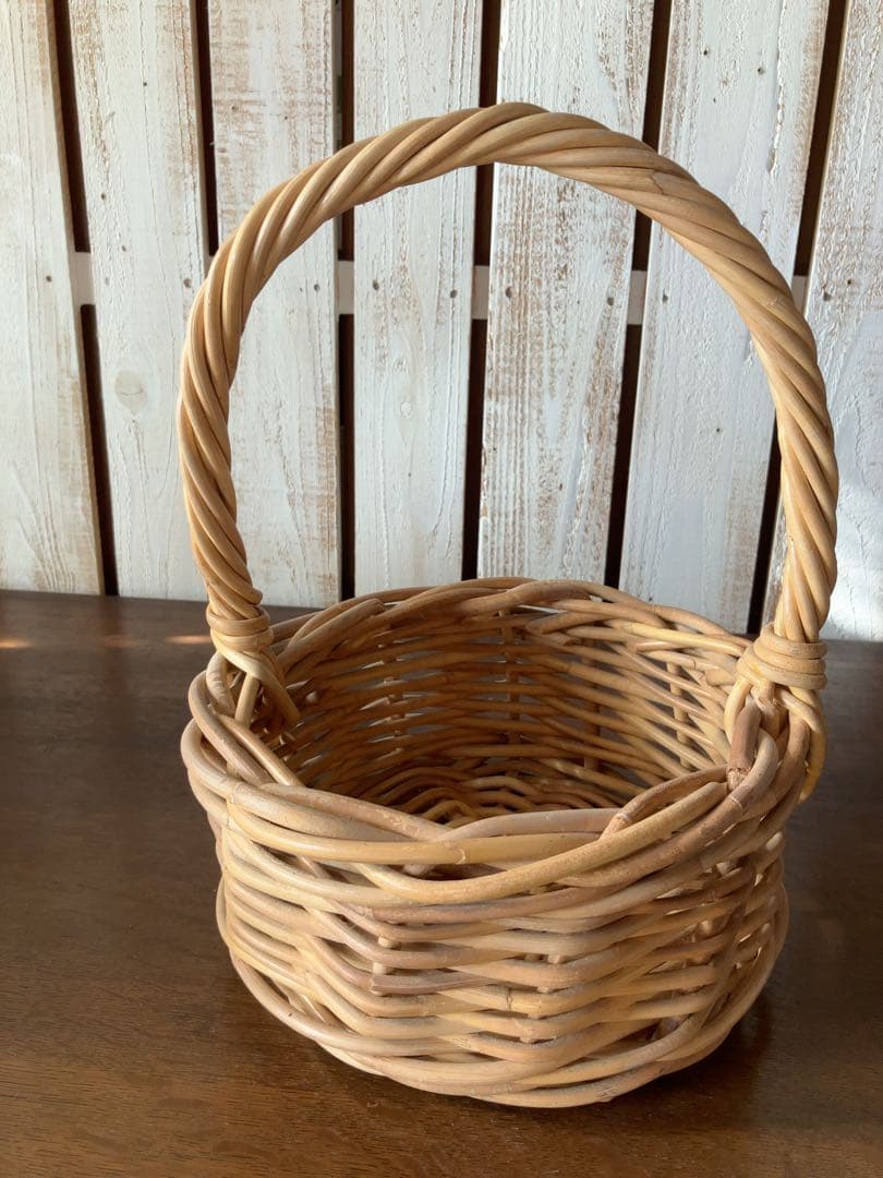 ヴィンテージ　手付き　バスケット　ナチュラル　ワンハンドル　2つセット