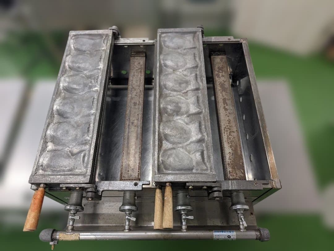 [ジャンク品] たい焼き器 魚型 都市ガス6 匹 ×2 連 12 匹　飲食店