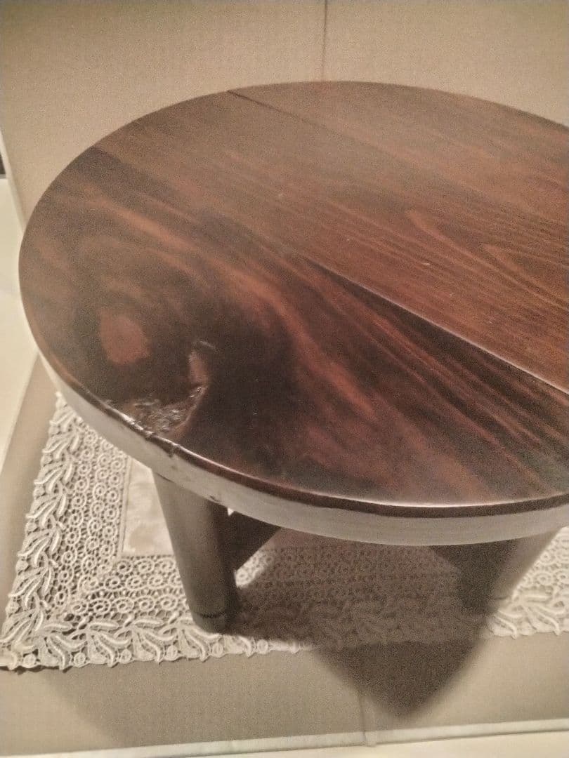 プチポワンの小さい丸椅子　フットスツール 　ビスクドール撮影用など