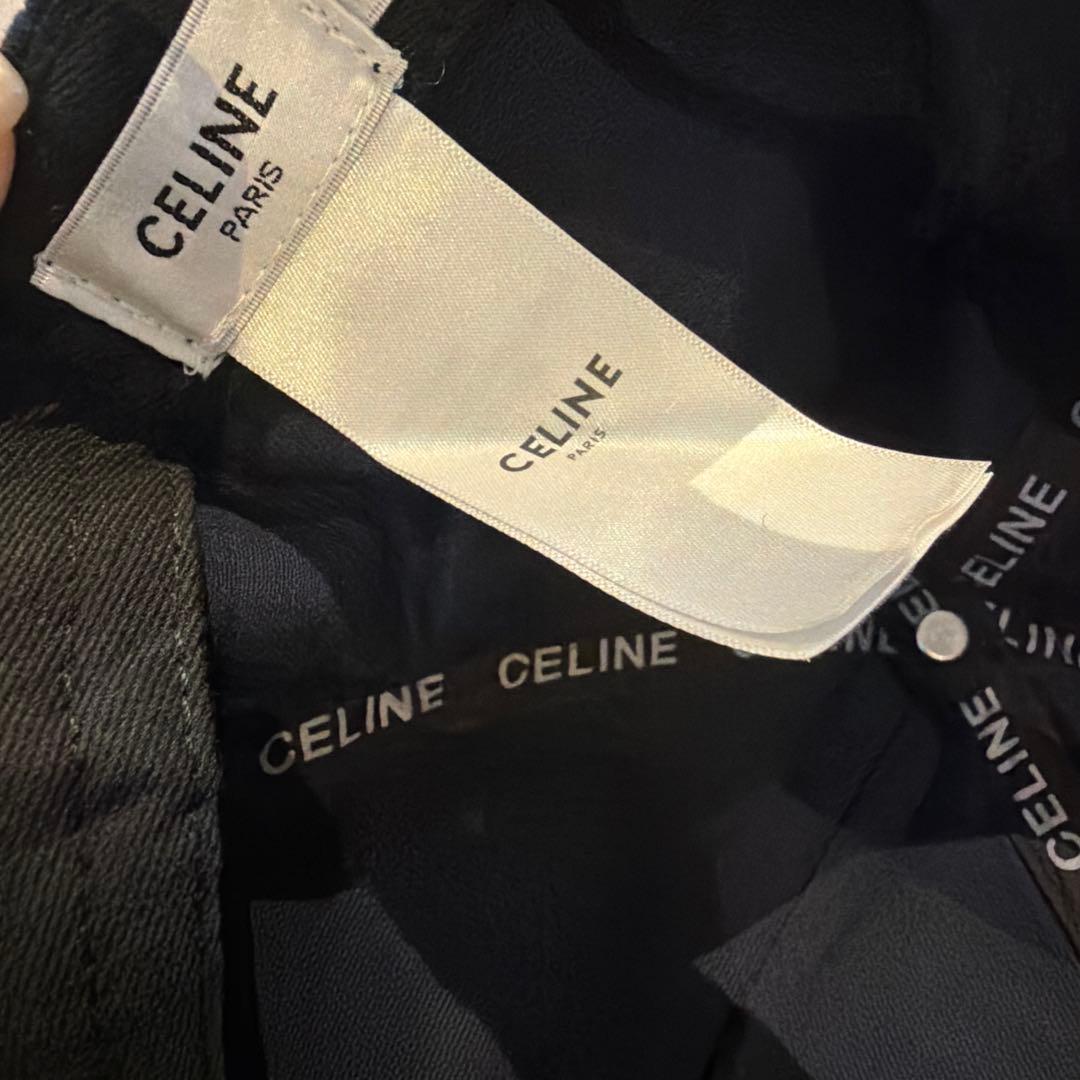 CELINE トリオンフ　ネイビー ロゴキャップ