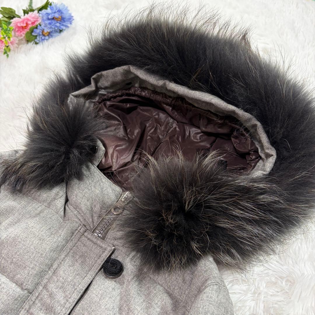 希少 デュベティカ ガニメダ ダウンコート カシミヤ混 40 ファー