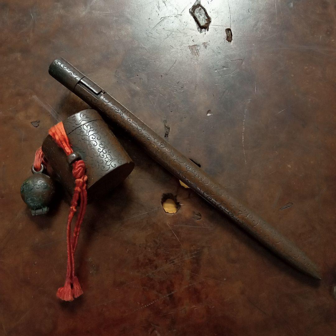 希少★銅製★骨董/キセル/たばこ/煙草入 喫煙具 緒締め 煙管 腰挿 唐草模様