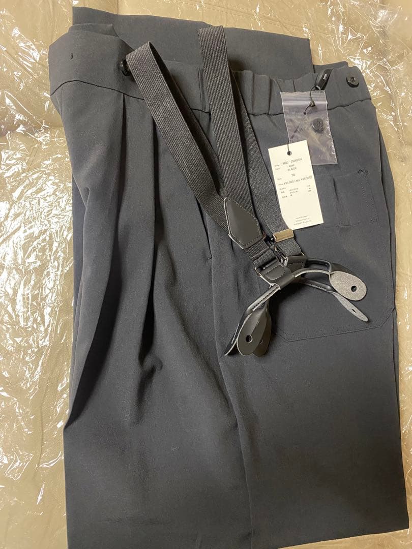 yori ヨリ　サスペンダービクトリーパンツ【2025SM】シロコン