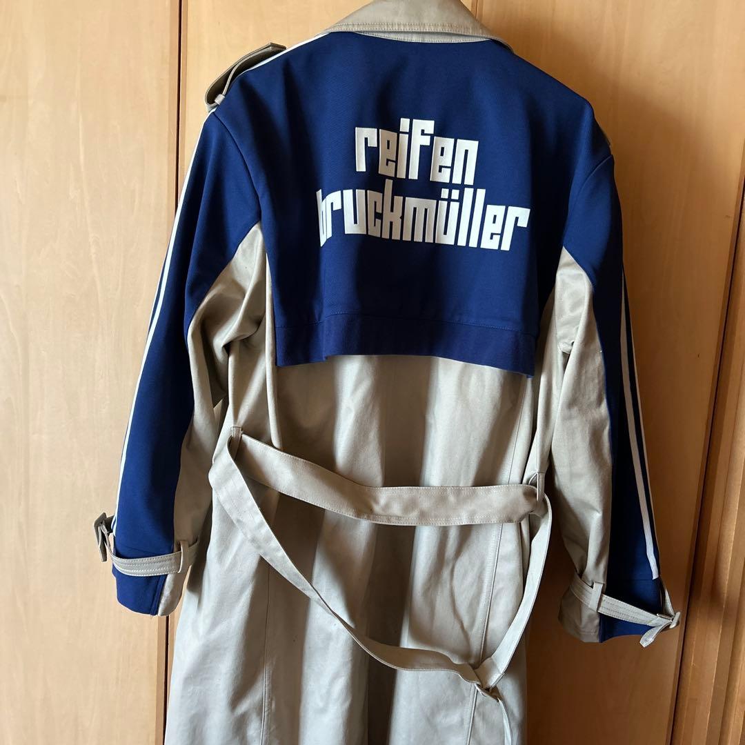 adidas blue versionトレンチコート ベージュ ネイビー