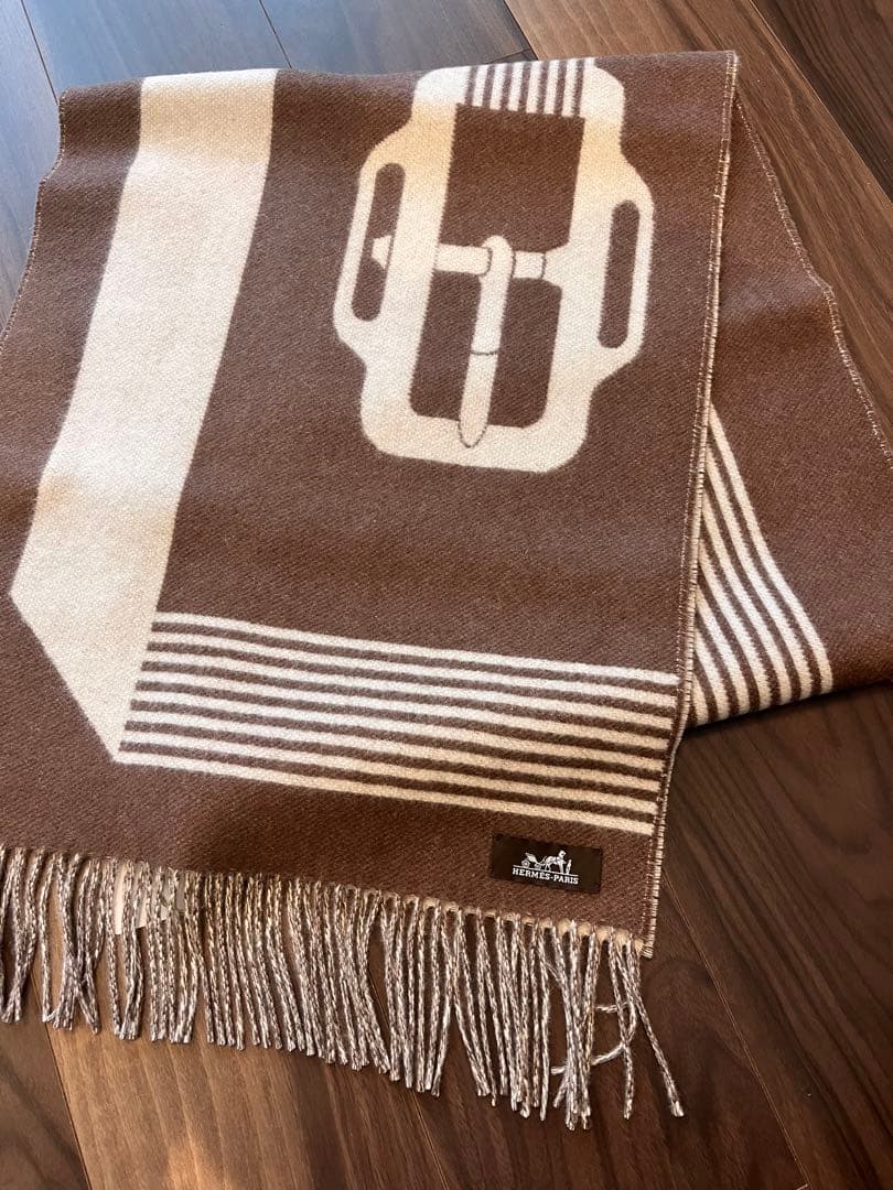 ◾️しー◾️HERMES マフラー（サングル・ア・ブックル）新品未使用