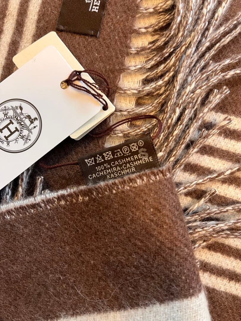 ◾️しー◾️HERMES マフラー（サングル・ア・ブックル）新品未使用