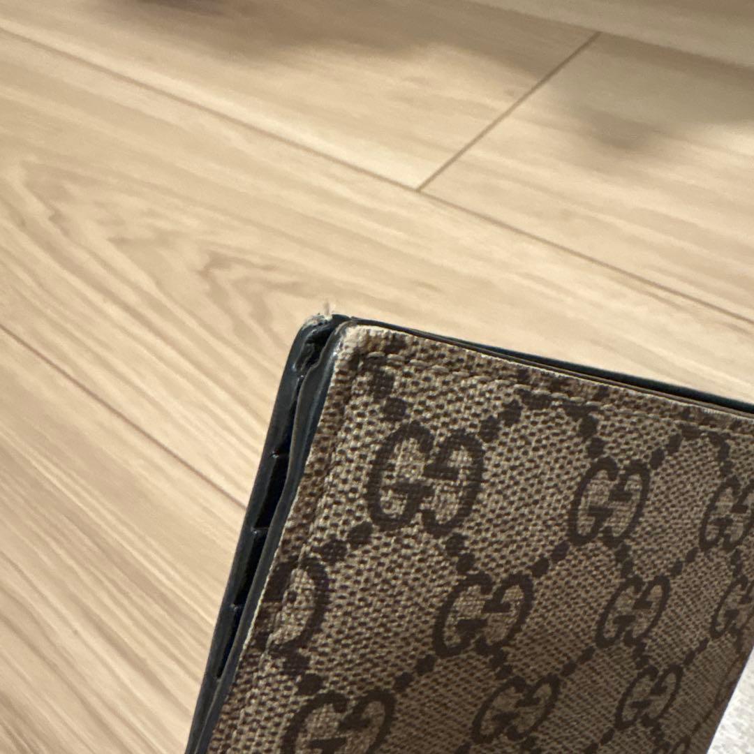 GUCCI グッチ 蜂 二つ折り財布