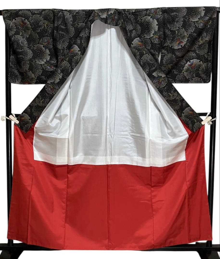 本場奄美大島紬 衣の音 経緯絣 小紋正絹 雪輪 花唐草 証紙 未使用 イ6013