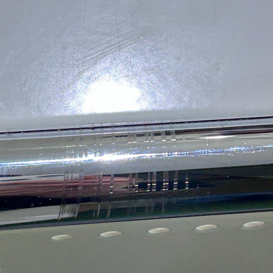 USM Haller キャビネット1列4段 ルビーレッド、ピュアホワイト