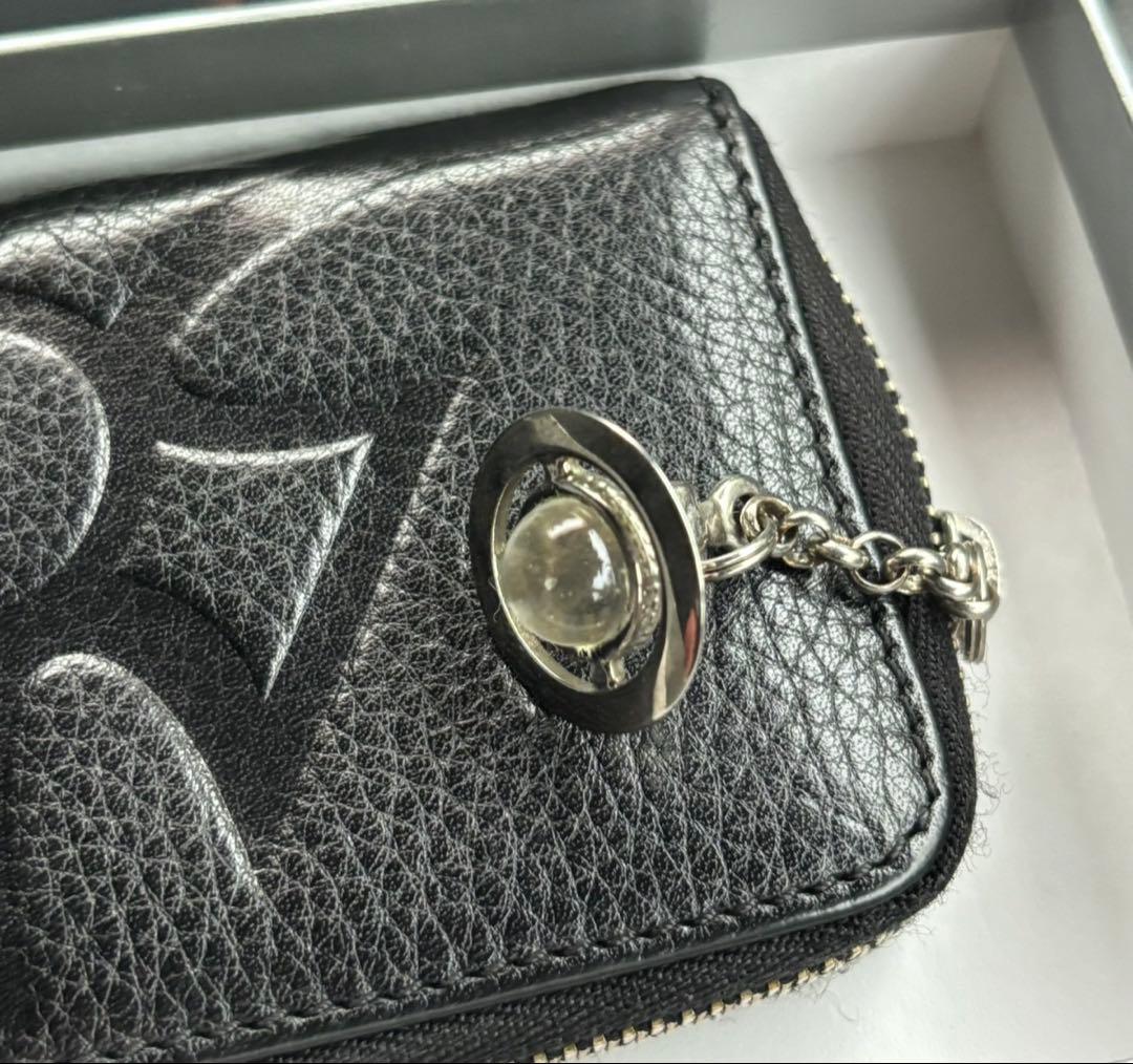 Vivienne Westwood(ヴィヴィアンウエストウッド)ケース