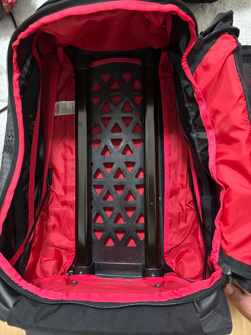 【未使用近】THENORTHFACE ノースフェイスローリングサンダ-機内持込