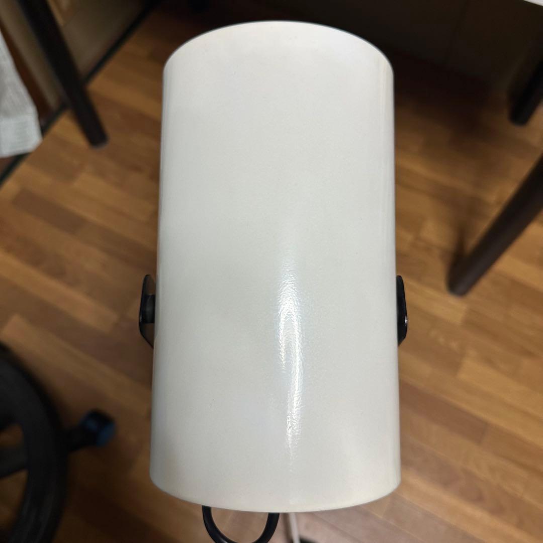 innovator イノベーター フロア スポットライト 移動式