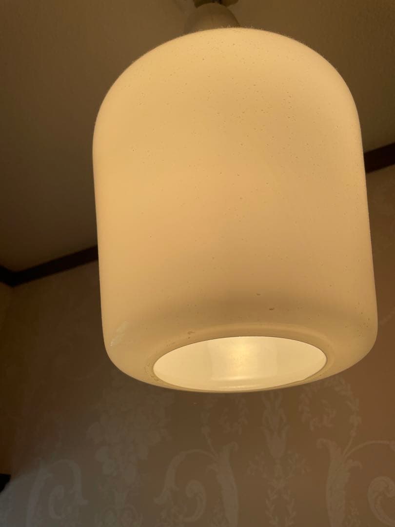 【美品】ローラアシュレイ　ガラス　照明　ライト　白シンプル照明器具