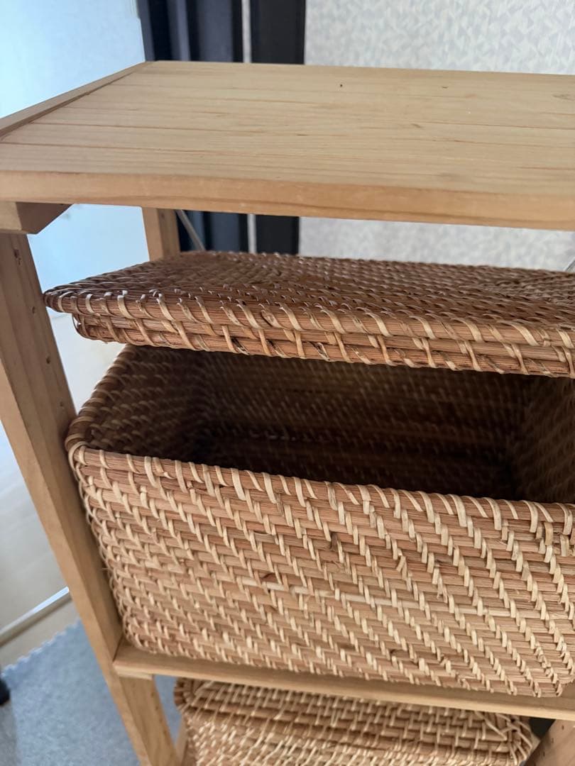 【引き取り限定】　木製オープンシェルフ 3バスケット付き