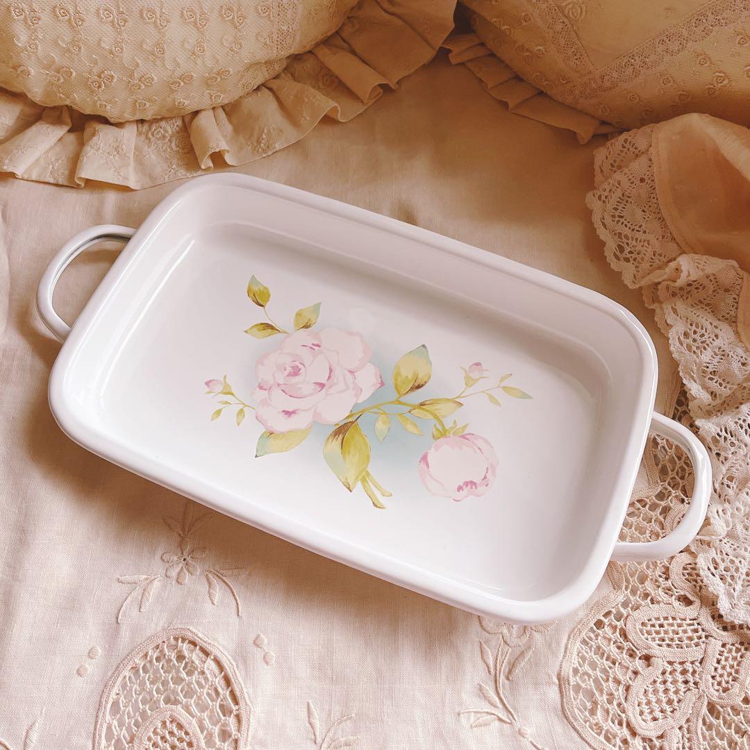 お値下げ♡イマン♡ポワージュホーロートレーマニーローズアンティークニトリイケア