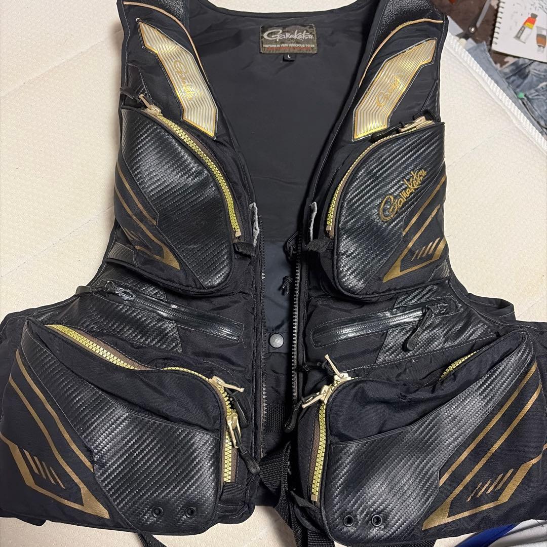 Gamakatsu ブラック/ゴールド ライフジャケット
