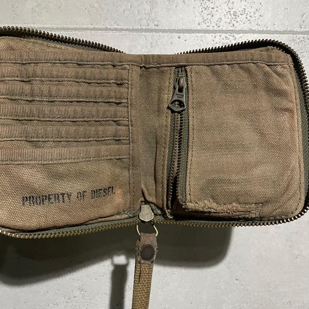 DIESEL 二つ折り military ダメージ財布 カーキ