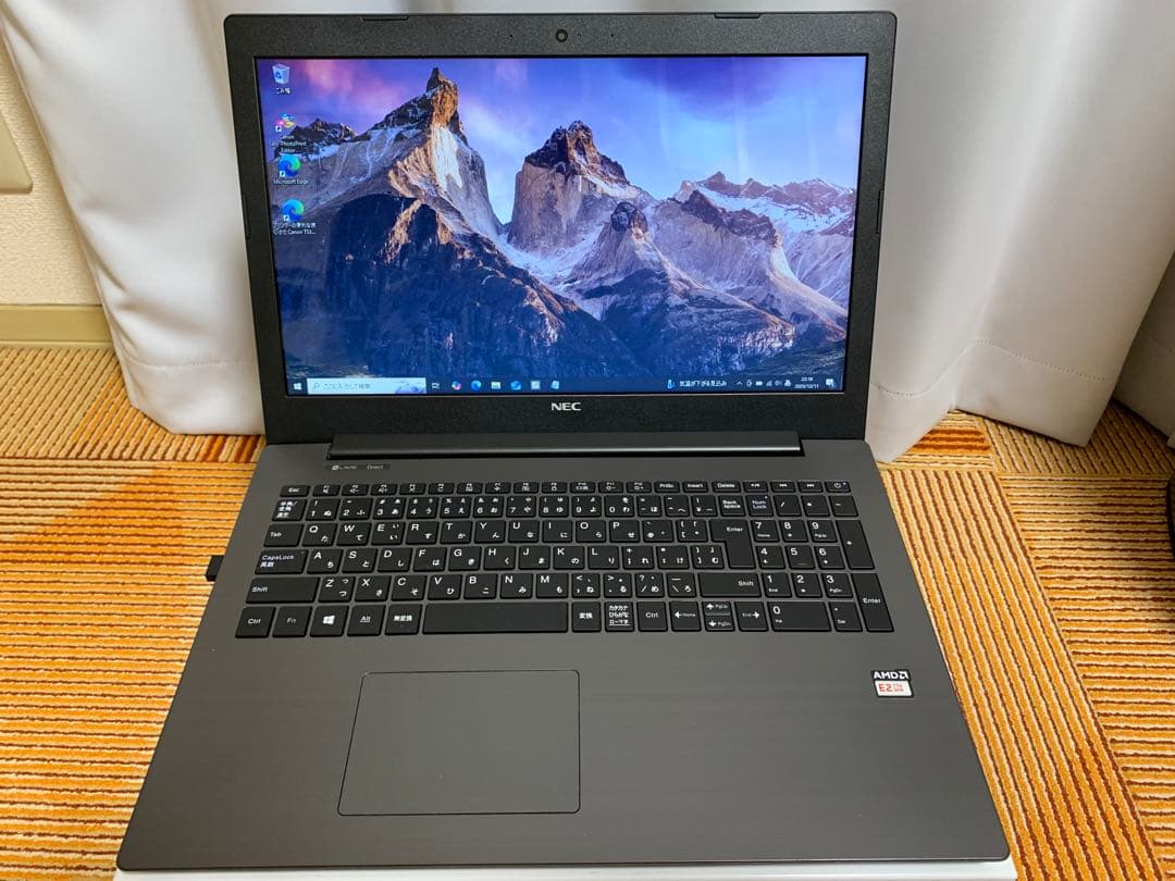 Windowsノート本体 NEC LAVIE Direct NS PC-GN18HQRDF