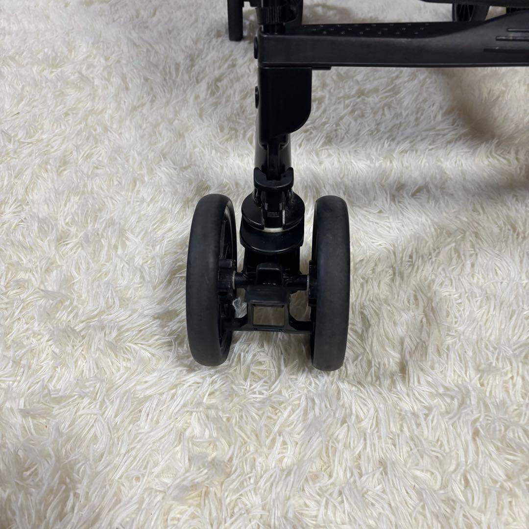 極美品　コンビ　Combi スゴカル　4キャスエアー　エッグショックCG グレー