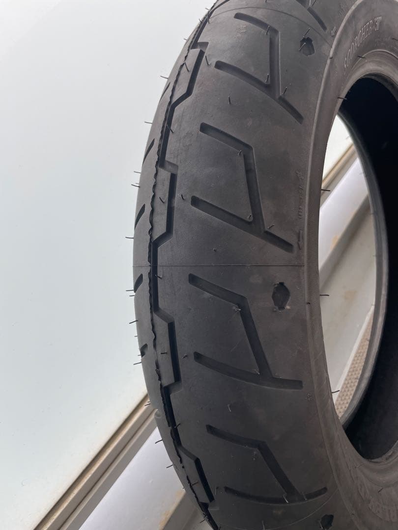 ハーレーフィーティーエイト 純正ノーマルタイヤ (フロント・リア)