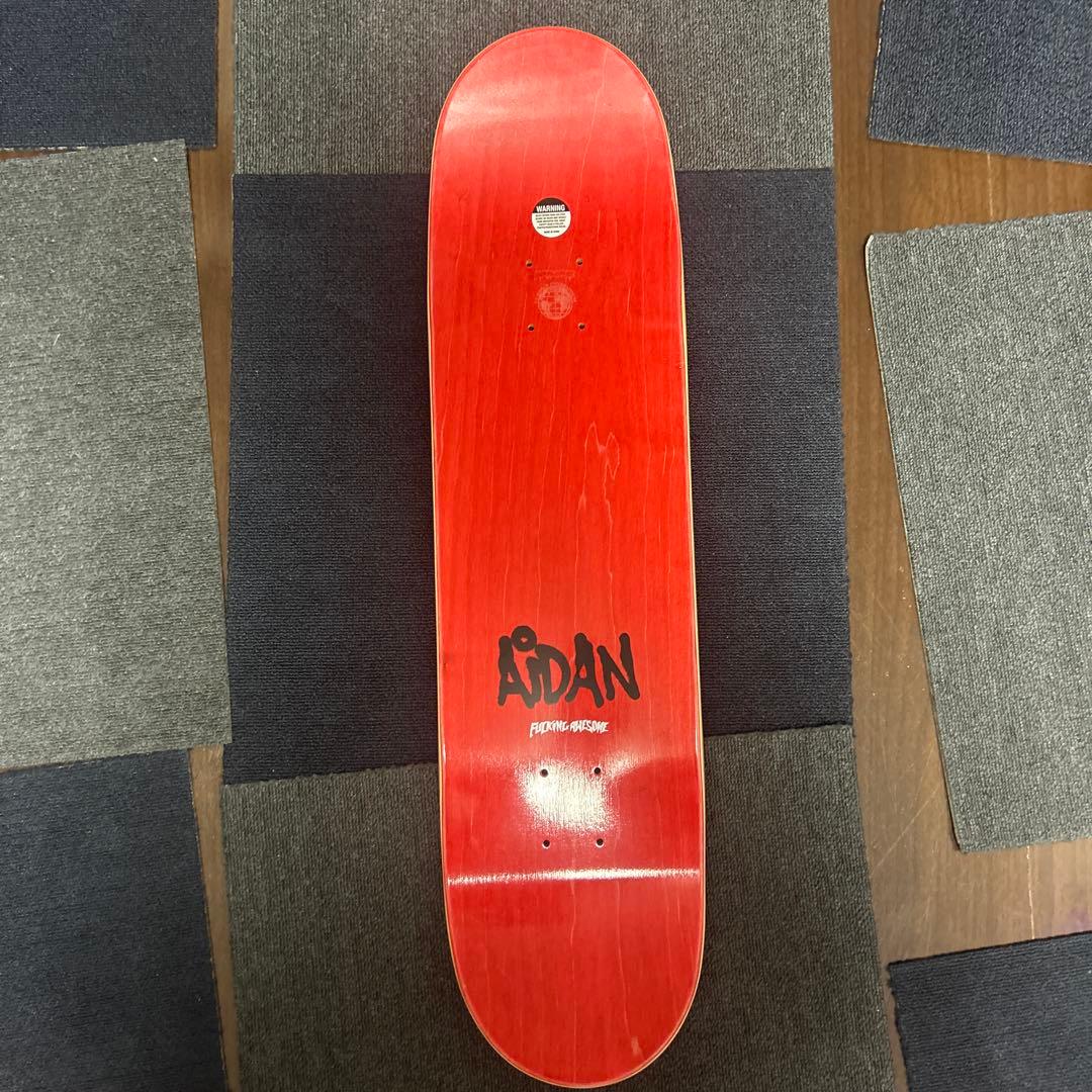 Fucking Awesome スケートボードデッキ