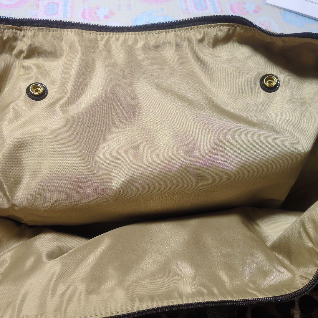 COACH ヒョウ柄 ナイロンバッグ