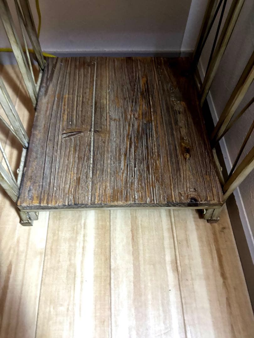 直接取引限定　 アンティーク調　天然木　メタルラック オープンシェルフ 4段