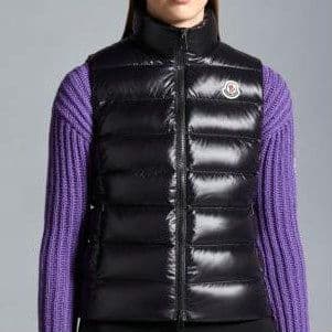 新品タグ付き モンクレール ダウンベスト GHANY 未使用に近い 1サイズ 黒