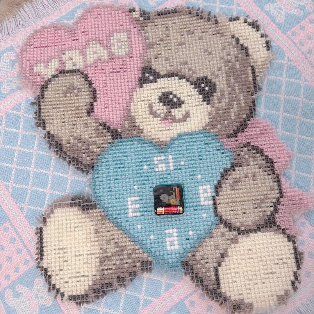 Latchhook Wall Clock ファンシー ウォールデコ くま ベア