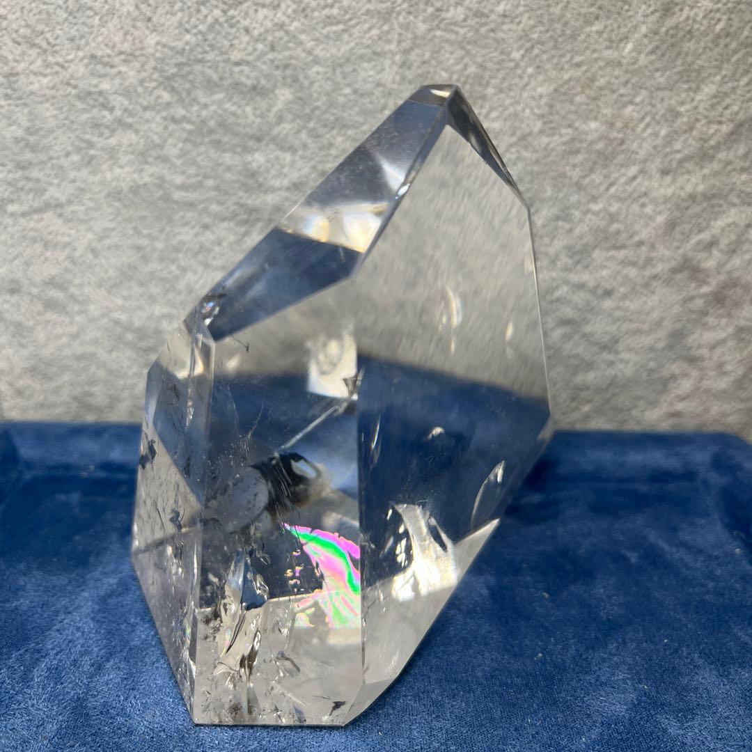 高品質水晶フリーフォーム　透明度最高　ブラジル産507g