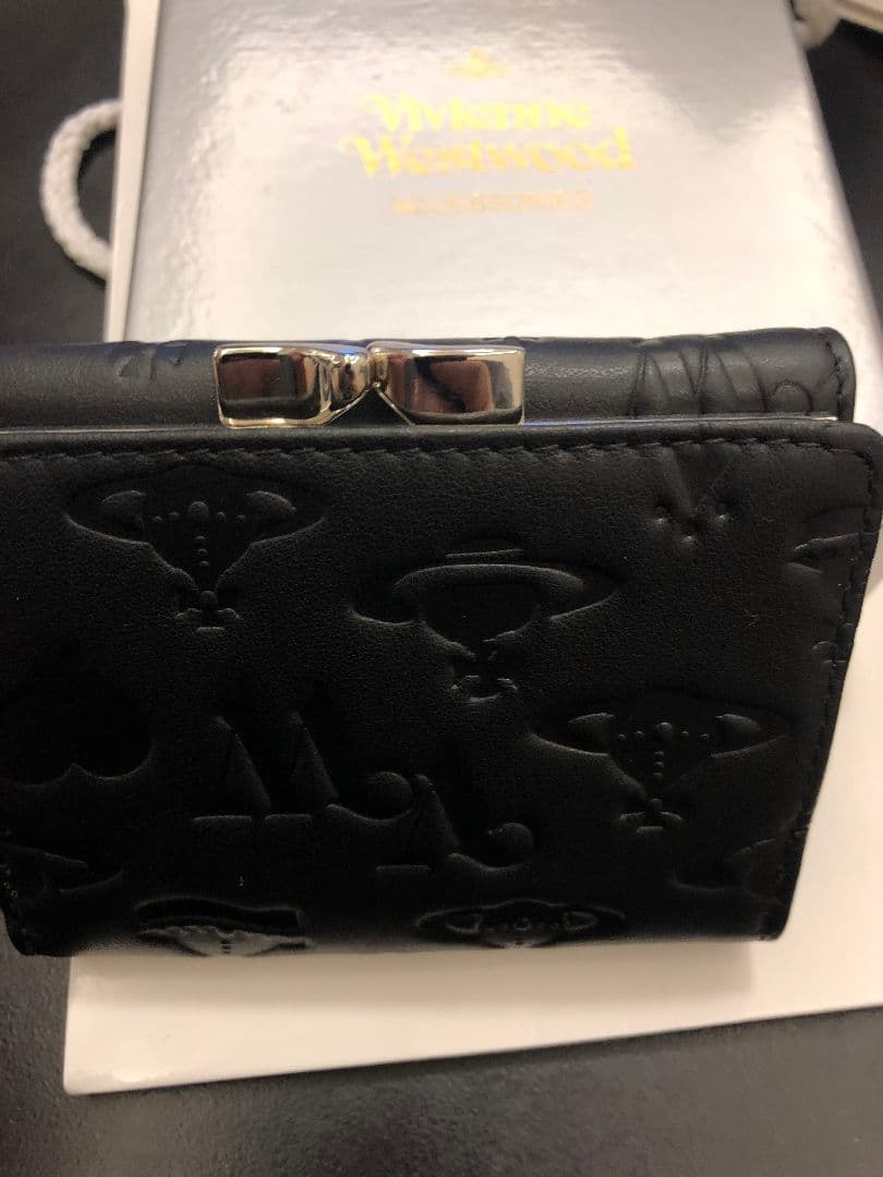 Vivienne Westwood ブラック三つ折り財布