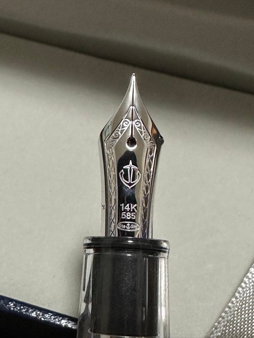 ヘ*ツ様 セーラー 万年筆 プロフェッショナルギアスリム スケルトン